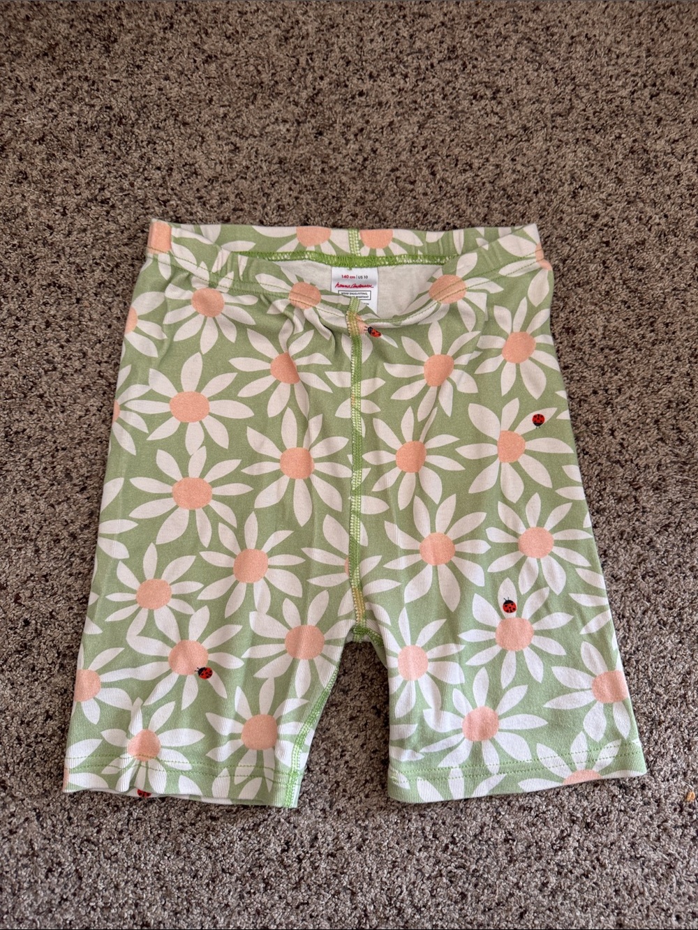 Hanna Andersson Green Daisy & Yellow Strawberry Pajamas (2 sets) - Picture 8 of 9